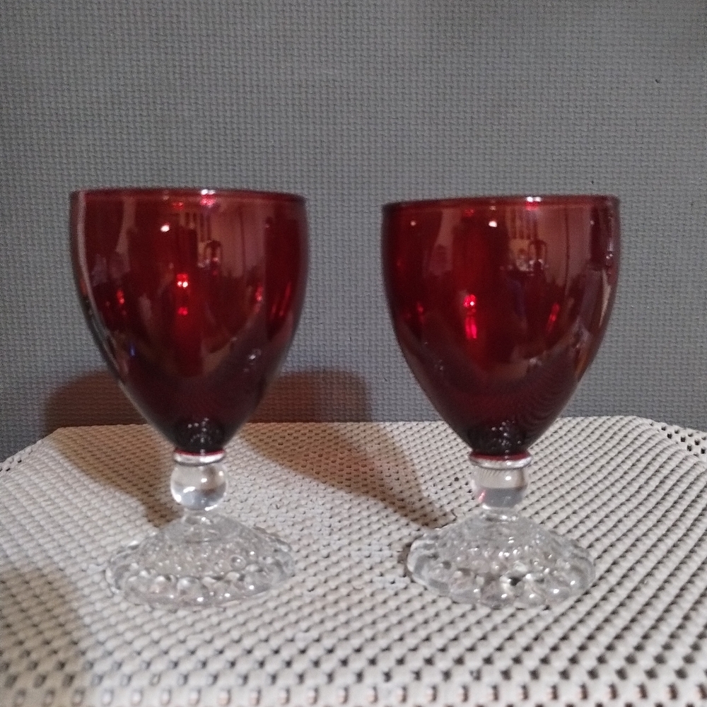 Set of 2 Vintage Anchor Hocking Red Boopie Footed Holiday Cordial Glasses